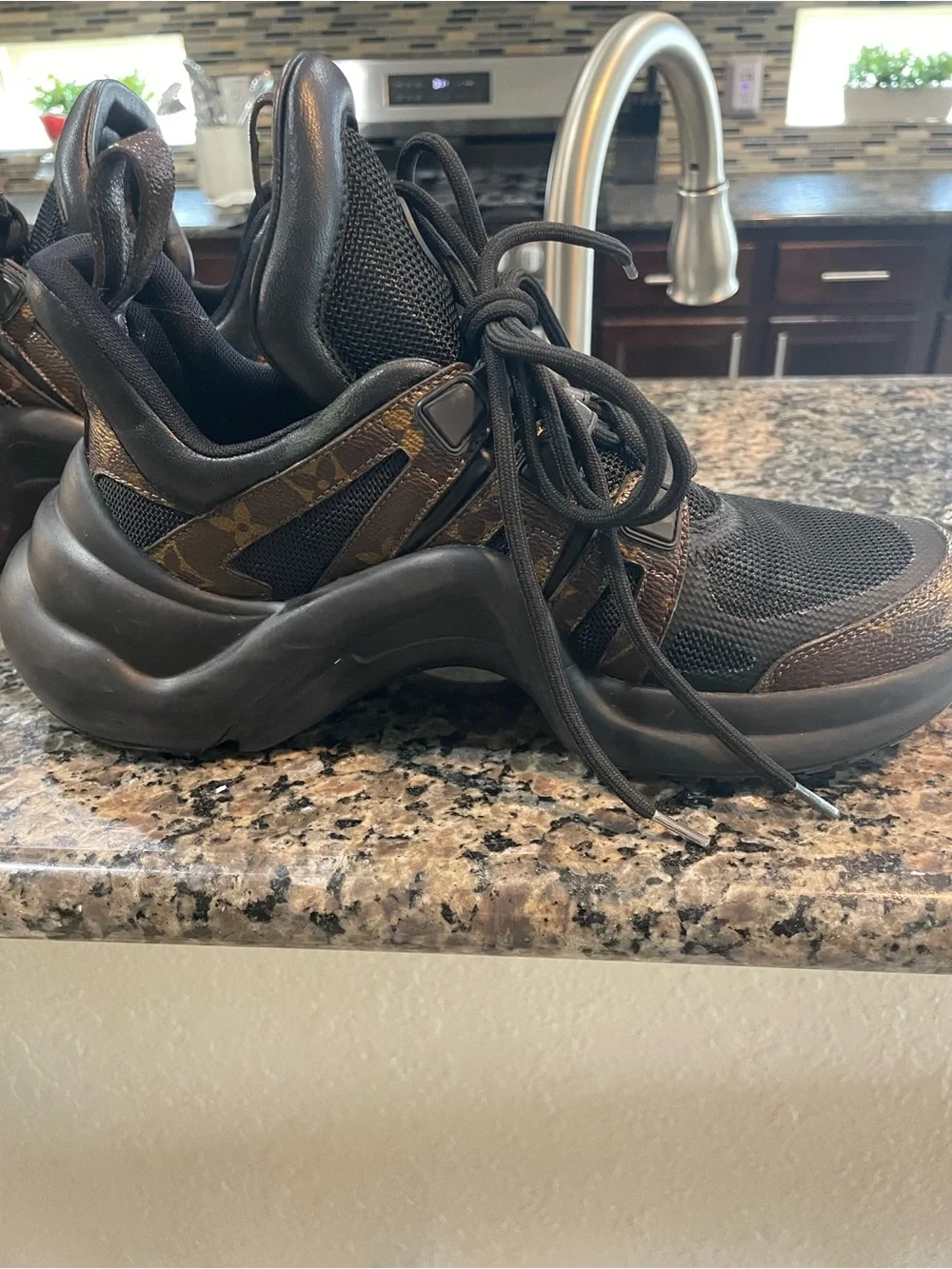 Louis Vuitton Black & Brown Archlight Runner Sneakers - Women’s